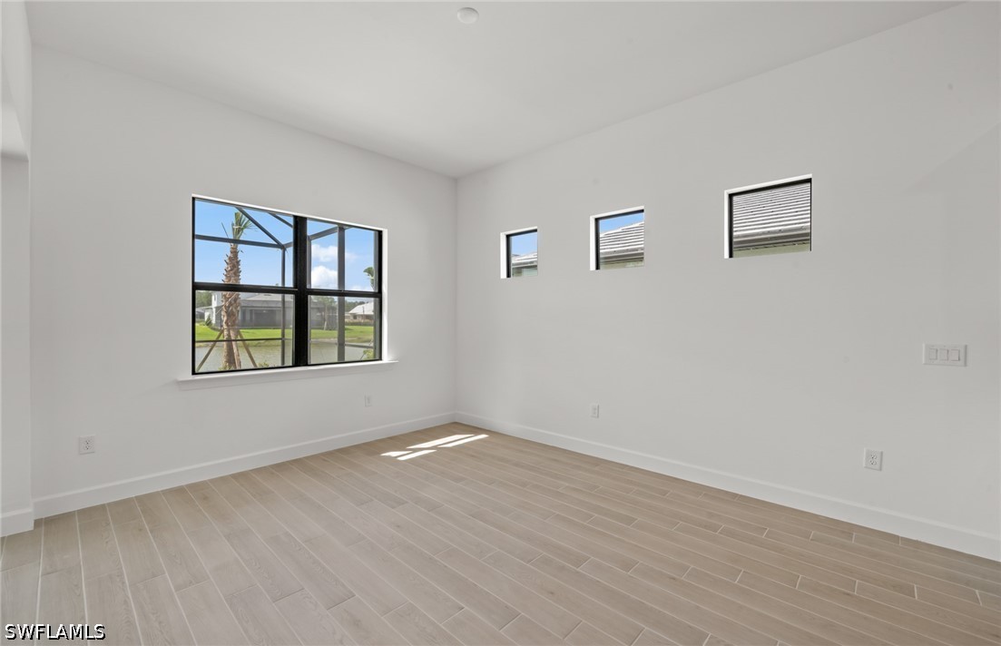 3 Bed Pool Home for Sale in Naples, photo 14