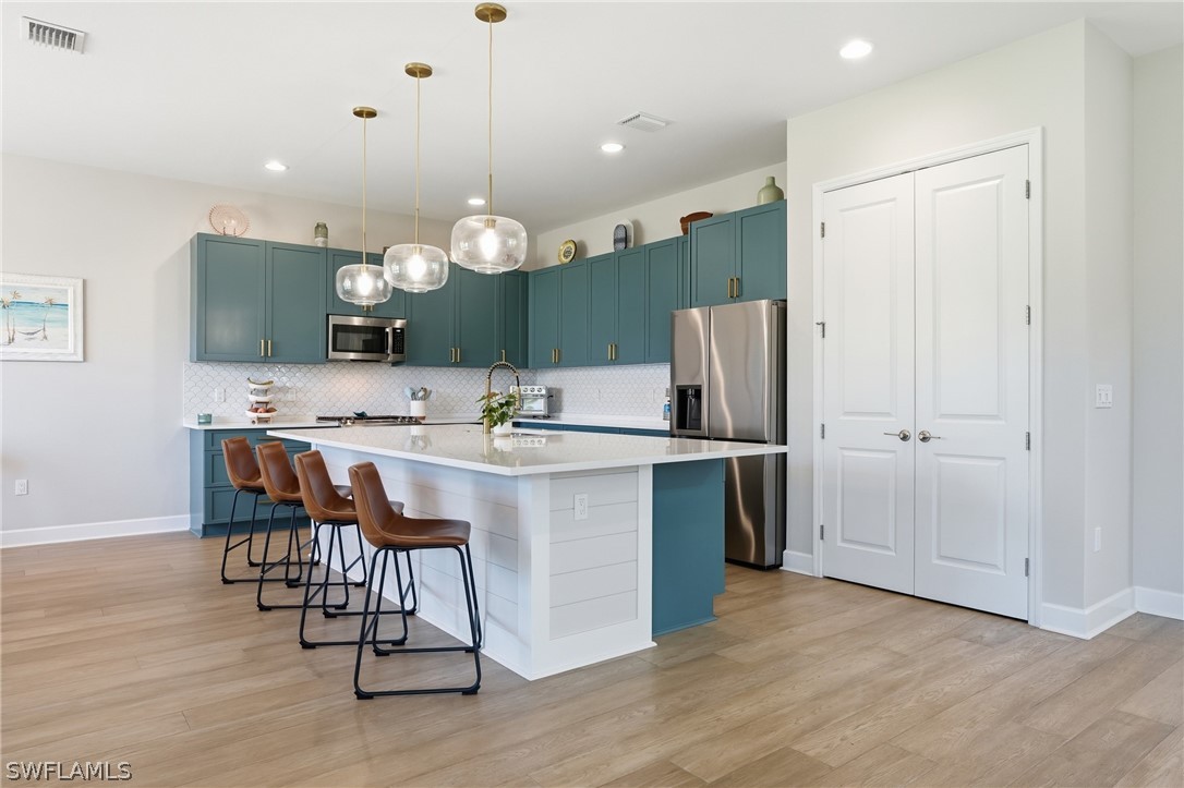 4 Bed SingleFamilyResidence for Sale in Estero, photo 14