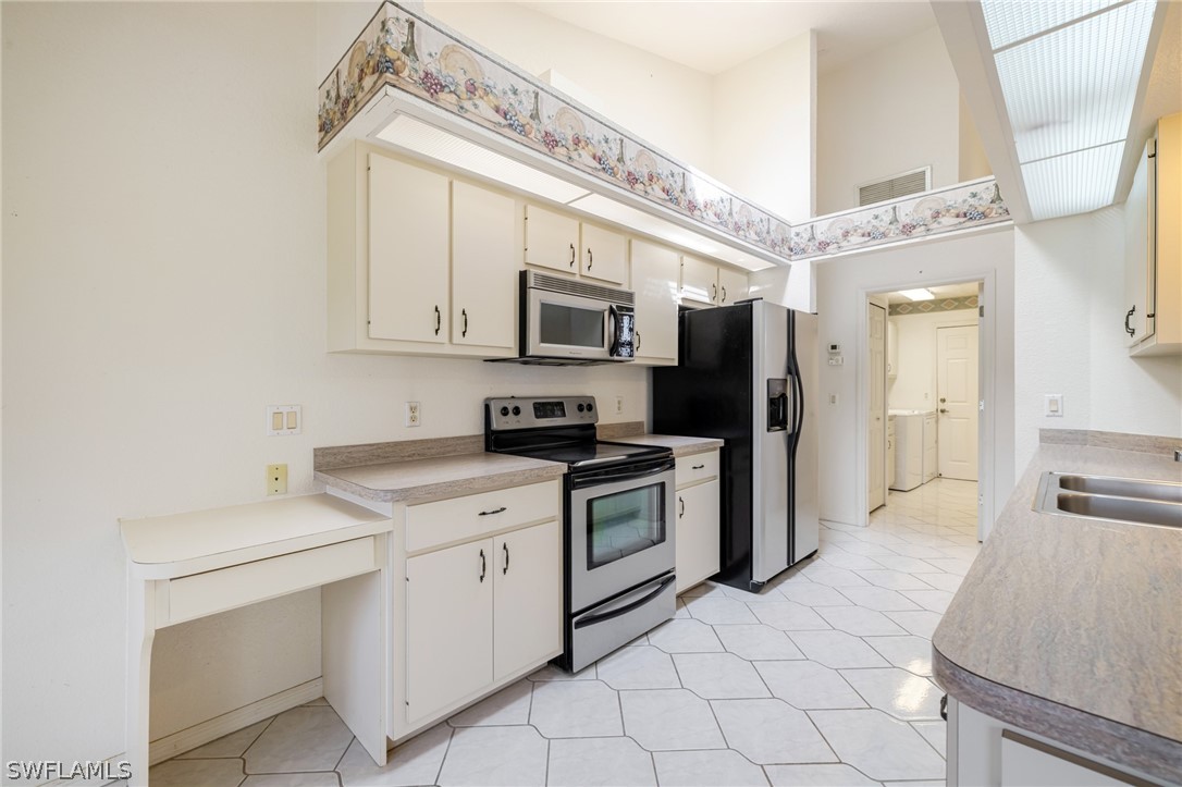 3 Bed SingleFamilyResidence for Sale in Punta Gorda, FL — photo 14