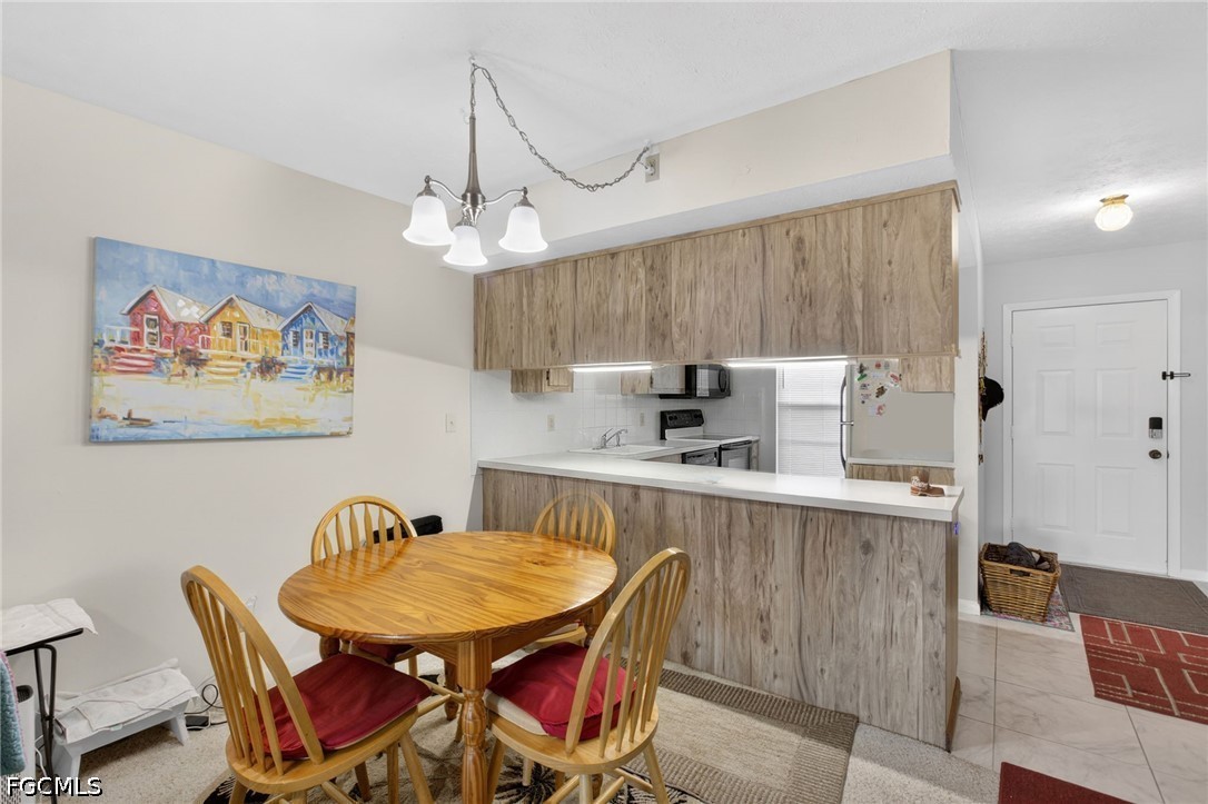 2 Bed Condominium for Sale in Fort Myers, photo 14