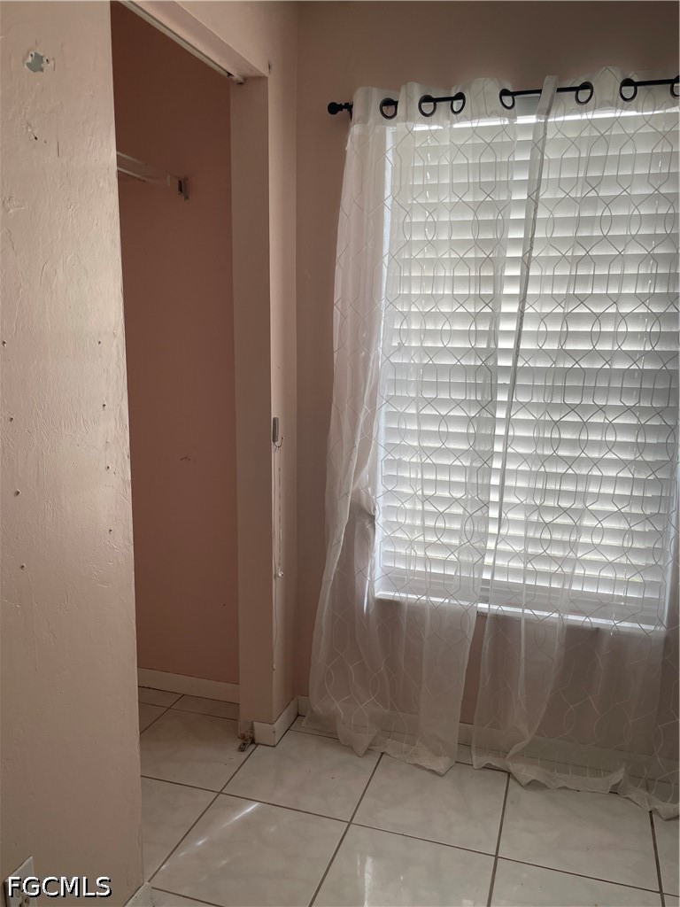 3 Bed SingleFamilyResidence for Sale in Fort Myers, photo 14