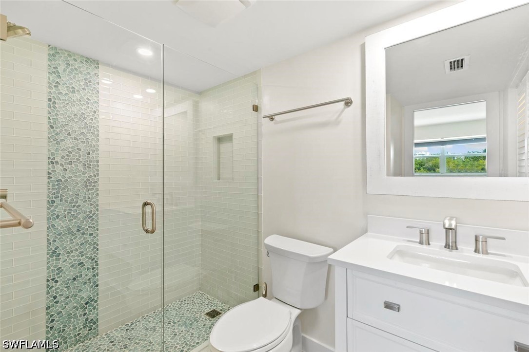 2 Bed Waterfront Home for Sale in Marco Island, photo 14
