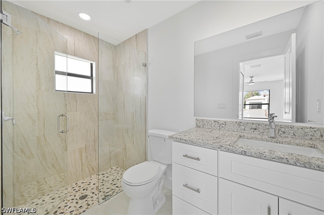 6 Bed Duplex for Sale in Lehigh Estates, FL, $519,000 — photo 14