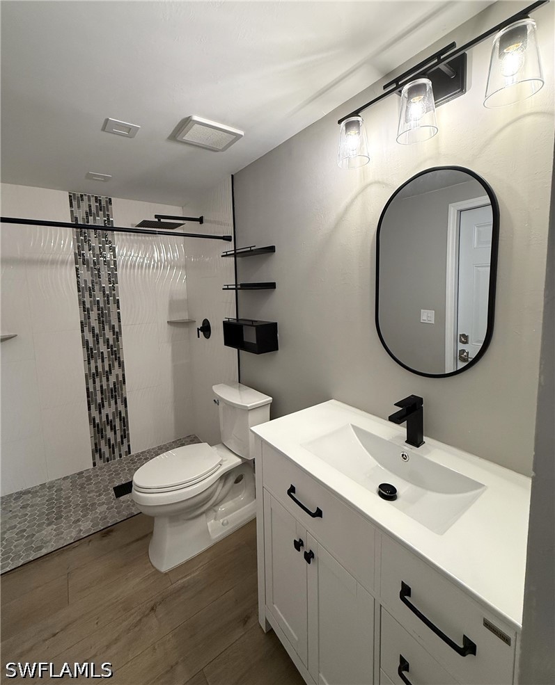 4 Bed SingleFamilyResidence for Sale in Naples, photo 14