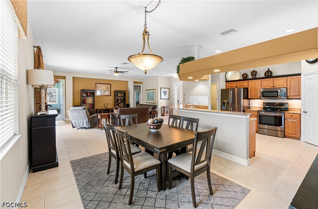 3 Bed SingleFamilyResidence for Sale in Hidden Links, photo 14