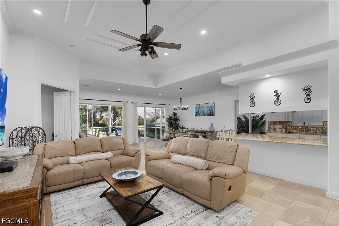 3 Bed Waterfront Home for Sale in Verona Walk, photo 14