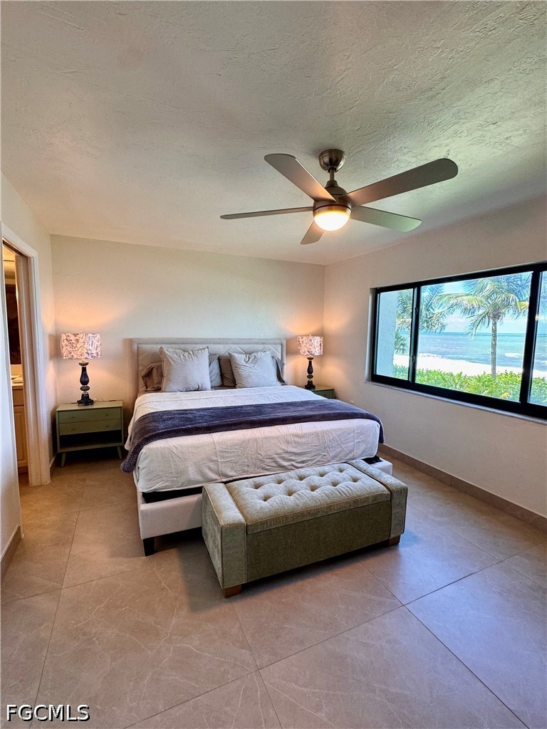 2 Bed Waterfront Home for Sale in Bayshores, photo 14