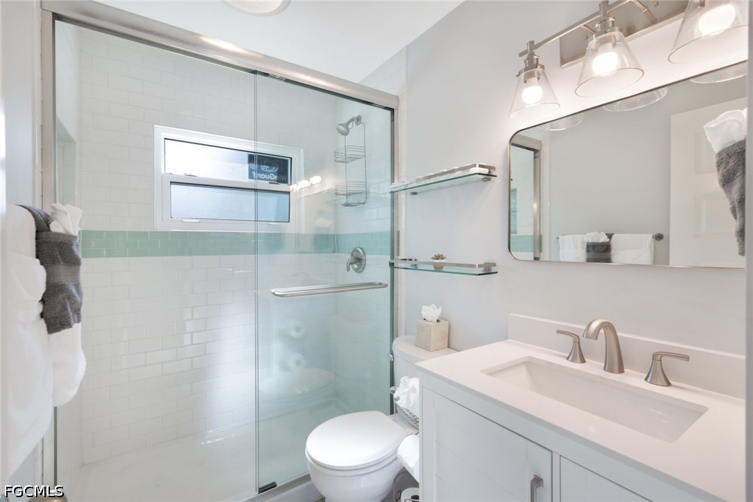 2 Bed Waterfront Home for Sale in Estero Bay Shores, photo 14