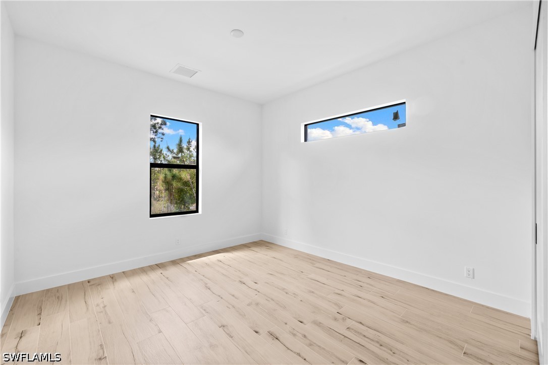 3 Bed SingleFamilyResidence for Sale in Naples, FL, $649,900 — photo 14