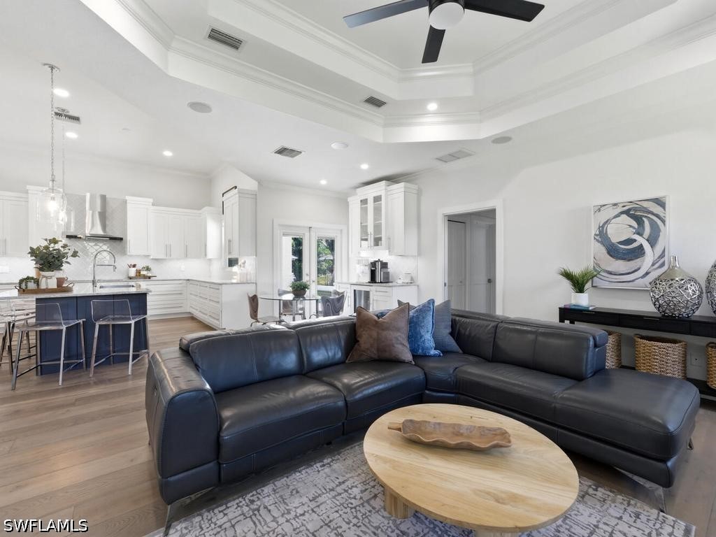 4 Bed Pool Home for Sale in Naples, FL, $1,550,000 — photo 14