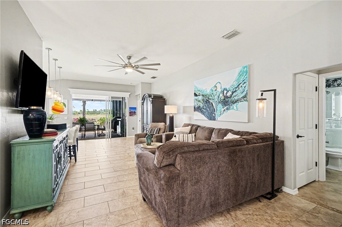 3 Bed Waterfront Home for Sale in Oak Run, photo 14