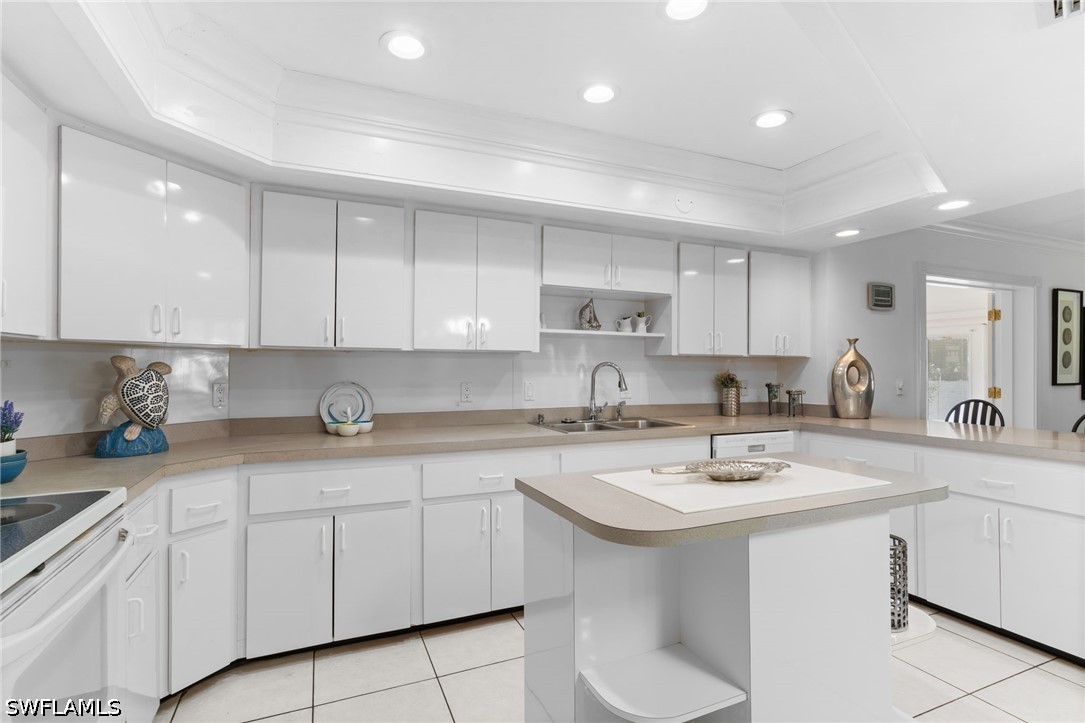 3 Bed SingleFamilyResidence for Sale in Naples, photo 14