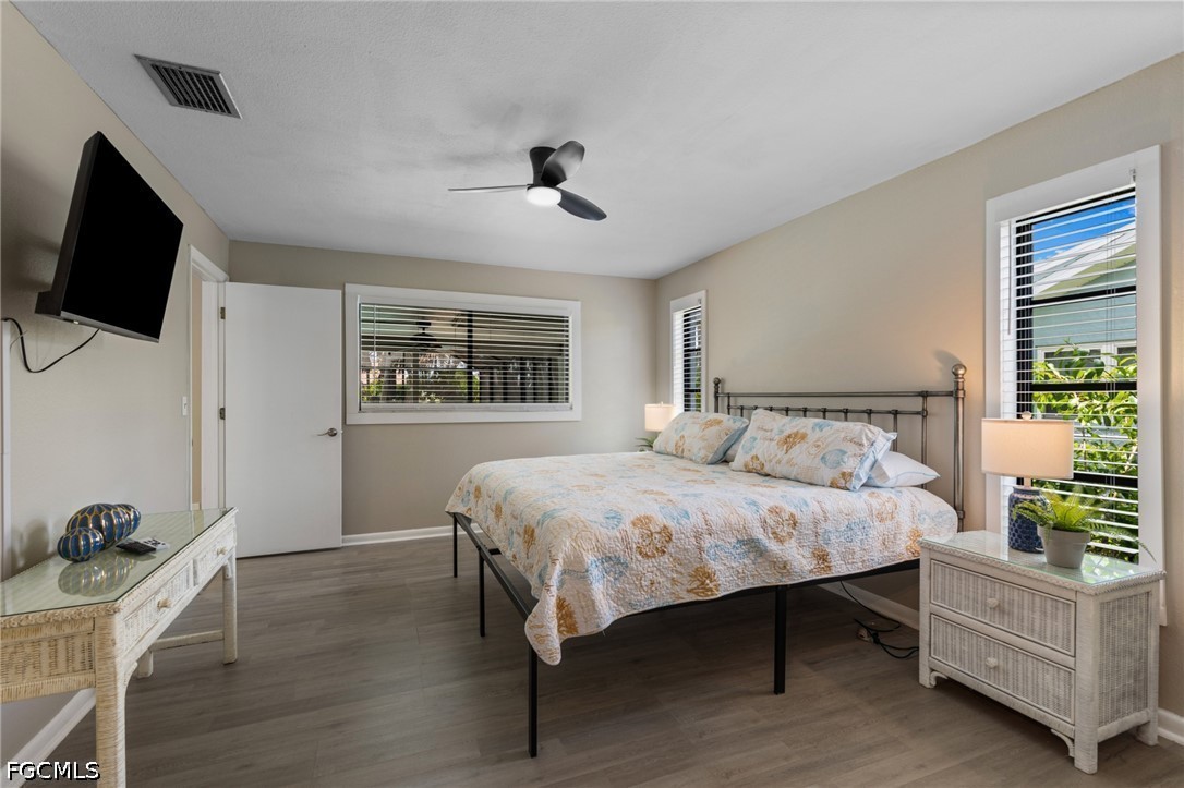 2 Bed Pool Home for Sale in Cape Coral, photo 14