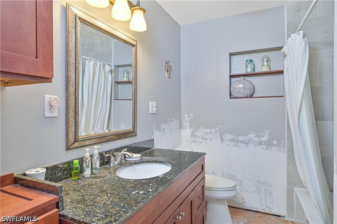2 Bed Waterfront Home for Sale in Bokeelia, photo 14