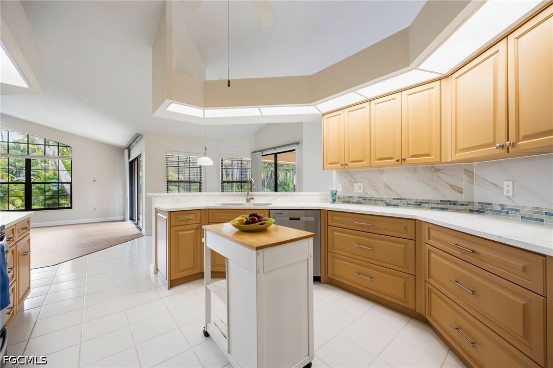 3 Bed Waterfront Home for Sale in Chaumont, photo 14
