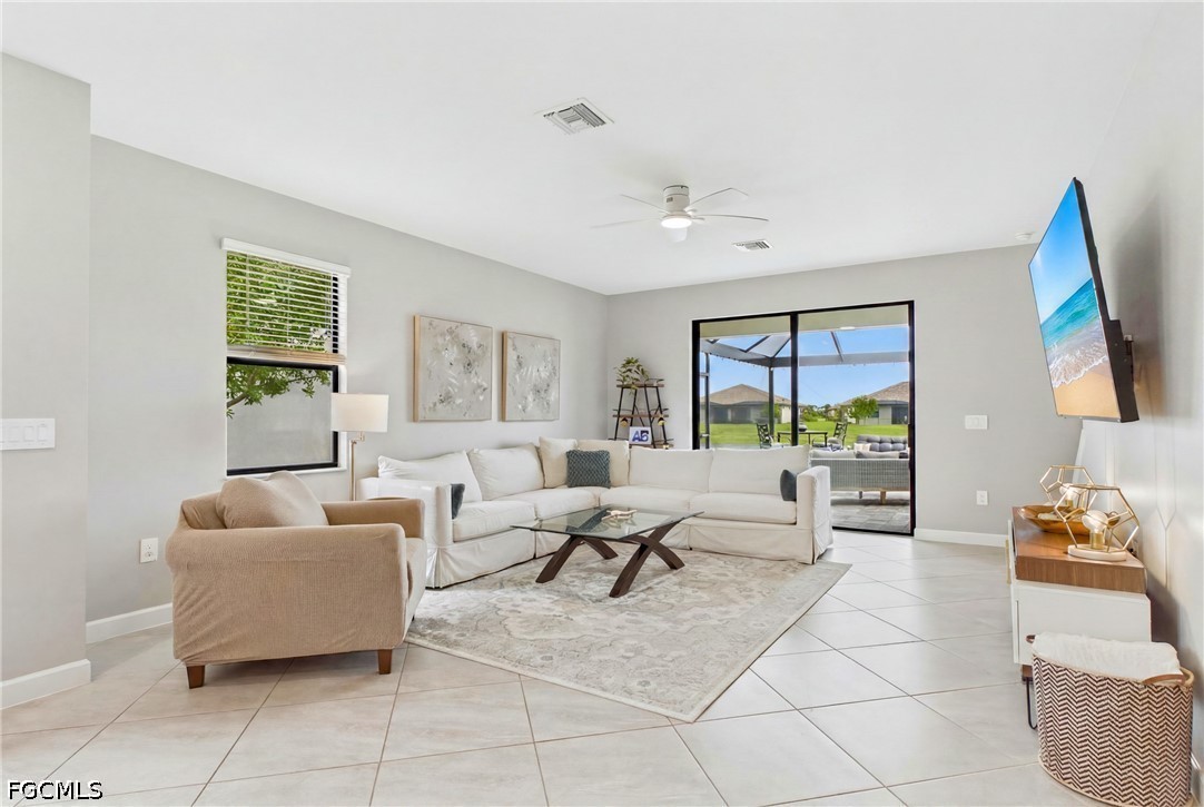3 Bed Waterfront Home for Sale in Timber Creek, photo 14