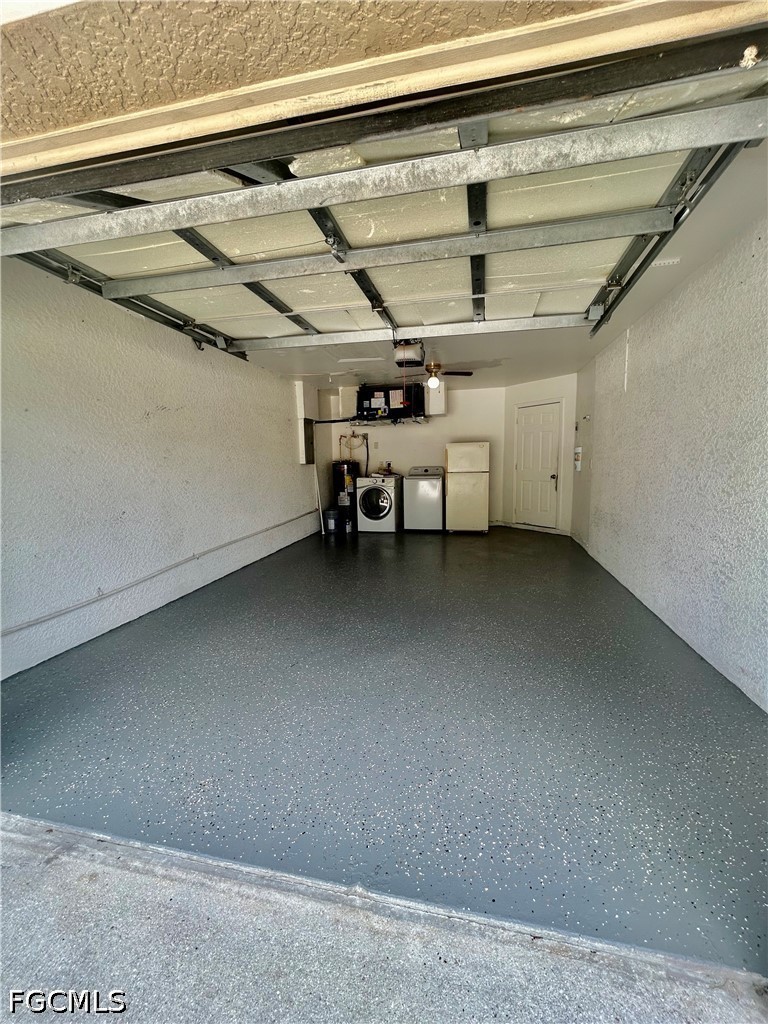 3 Bed Duplex for Sale in Cape Coral, photo 14