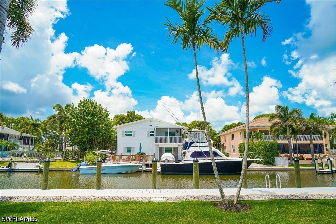 2 Bed Waterfront Home for Sale in Blue Point, photo 14