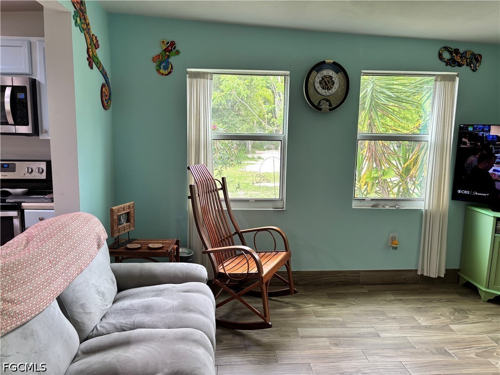 3 Bed SingleFamilyResidence for Sale in North Fort Myers, photo 14