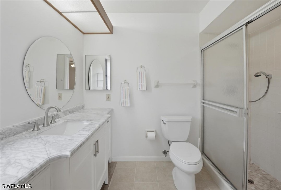 2 Bed SingleFamilyResidence for Sale in Naples, photo 14