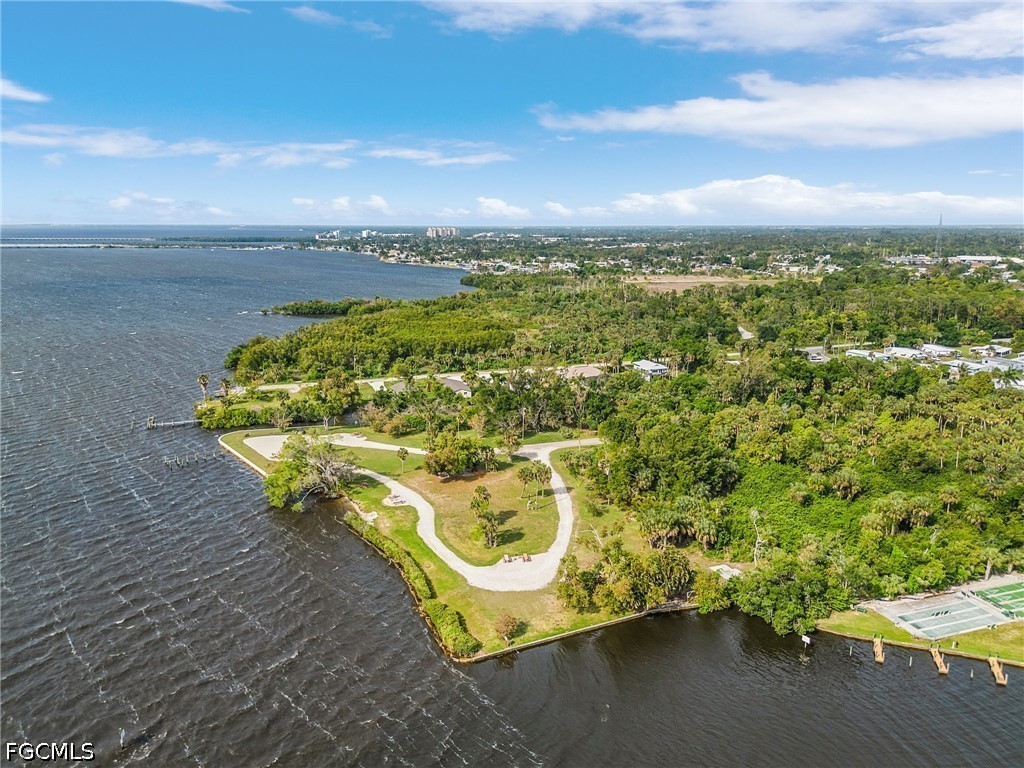 Waterfront Home for Sale in Old Bridge Village, photo 14