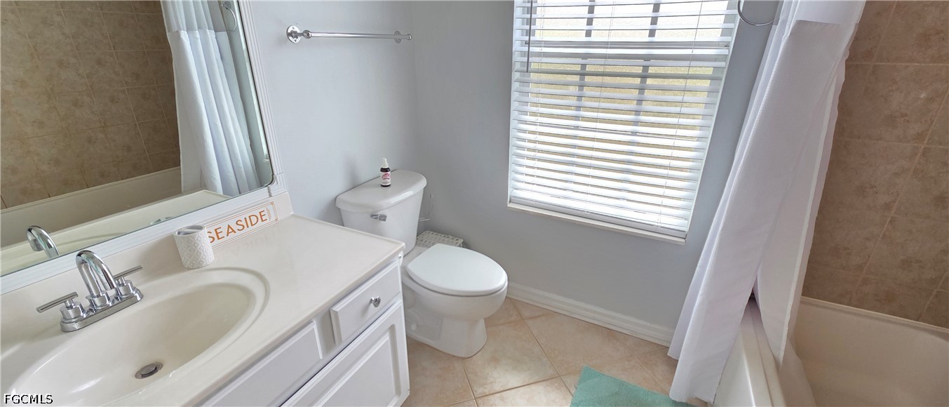 3 Bed Waterfront Home for Sale in Fort Myers, photo 14