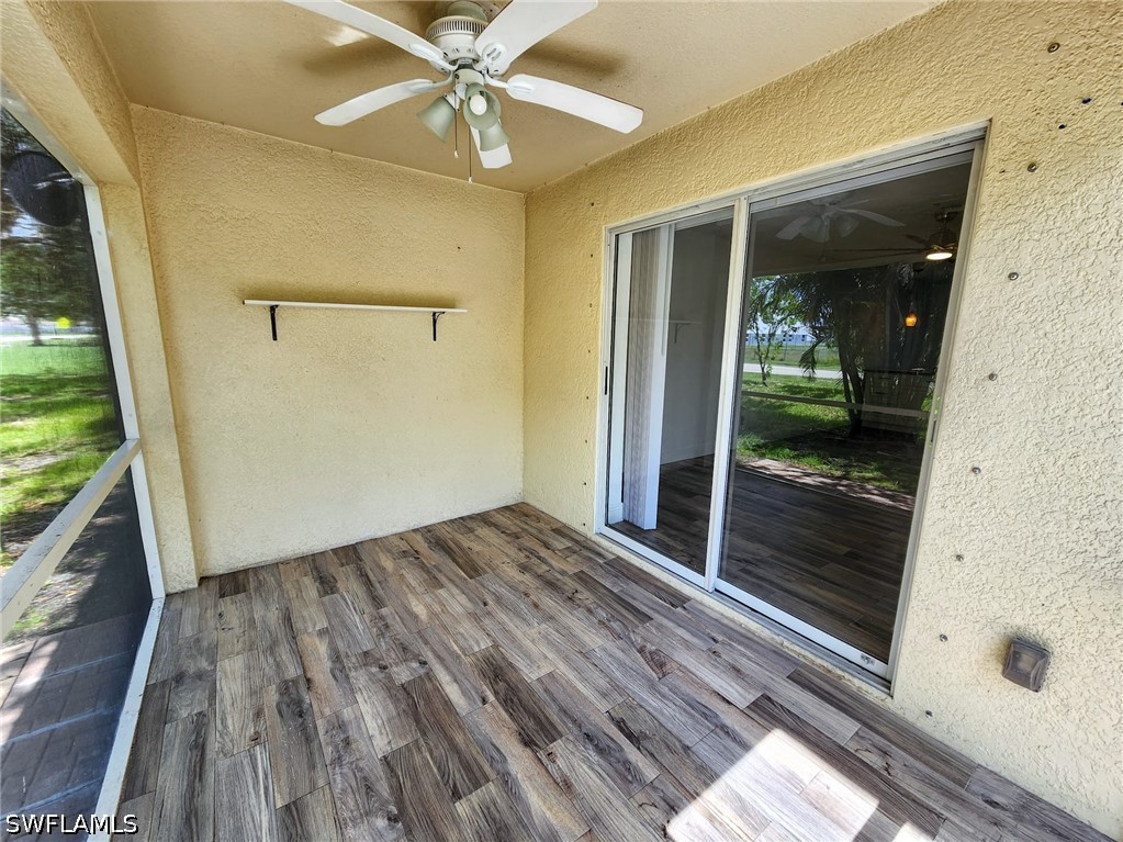 3 Bed SingleFamilyResidence for Sale in Oak Crest Villas, photo 14