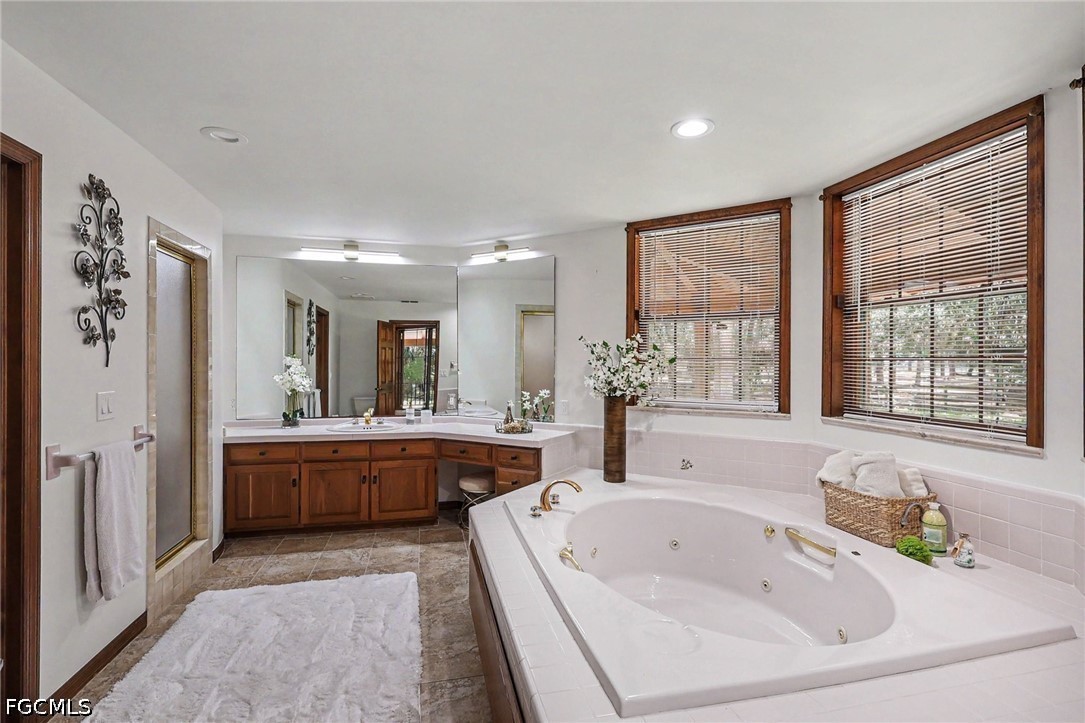 4 Bed Pool Home for Sale in Acreage, photo 14