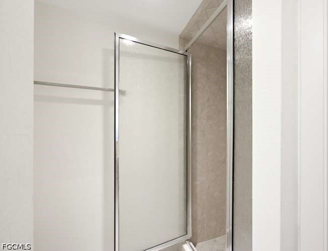 2 Bed Condominium for Sale in Sea View Club, FL, $600,000 — photo 14