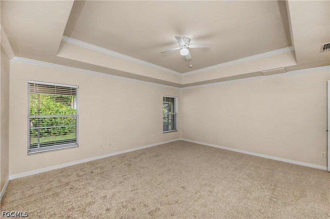 3 Bed SingleFamilyResidence for Sale in Mirror Lakes, FL — photo 14