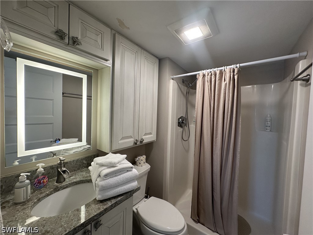2 Bed Condominium for Sale in Fort Myers Beach, photo 14