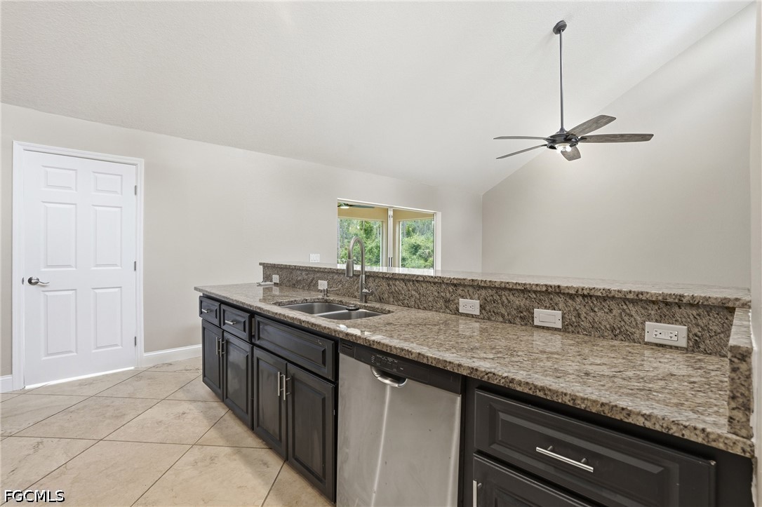 3 Bed SingleFamilyResidence for Sale in Naples, FL, $549,900 — photo 14
