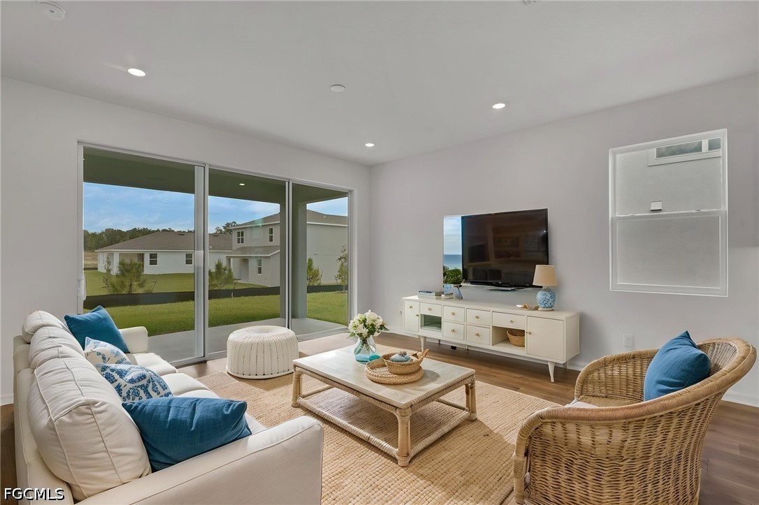 4 Bed SingleFamilyResidence for Sale in Turnleaf, photo 14