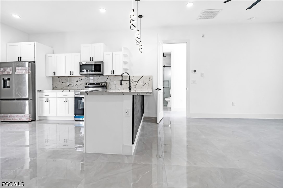 4 Bed SingleFamilyResidence for Sale in Lehigh Acres, FL — photo 14