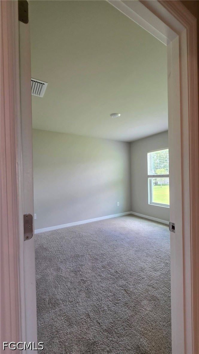 3 Bed SingleFamilyResidence for Sale in Cape Coral, photo 14