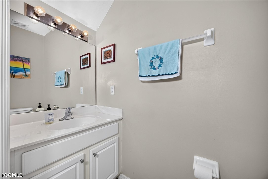 2 Bed Townhouse for Sale in Cypress Landing, photo 14
