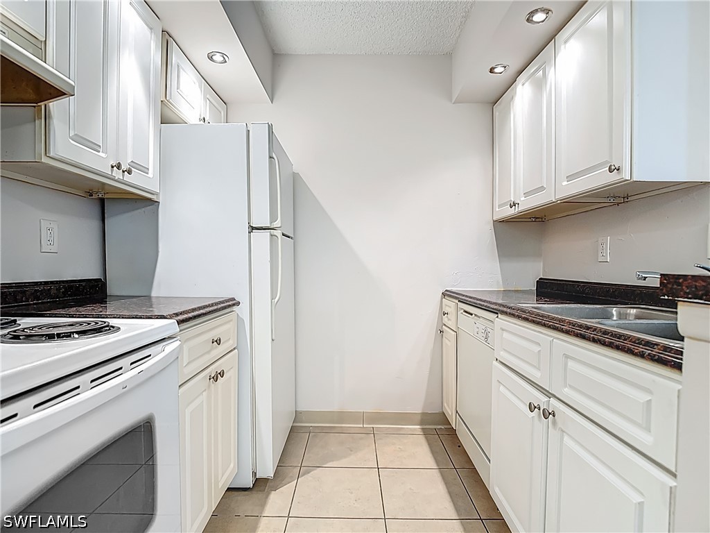 1 Bed Condominium for Sale in Granada Lakes, FL — photo 14
