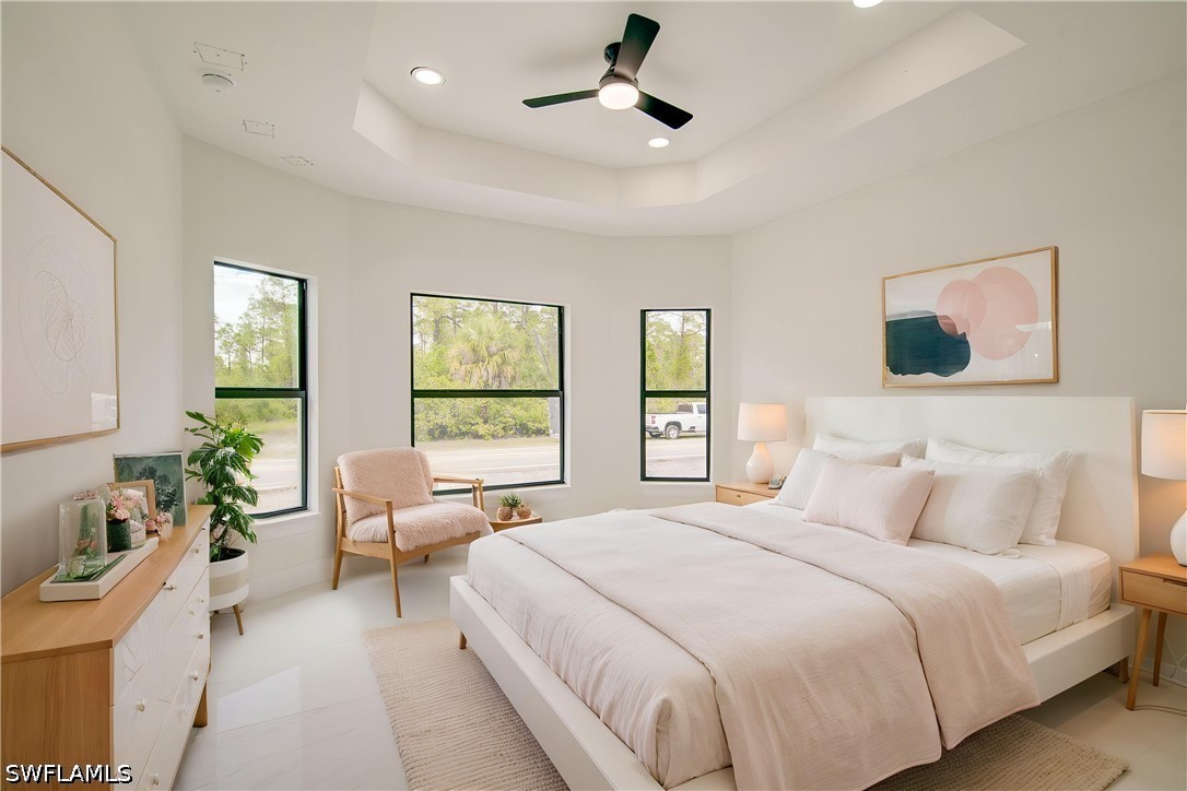 6 Bed Duplex for Sale in Twelfth Street Park, FL, $439,999 — photo 14