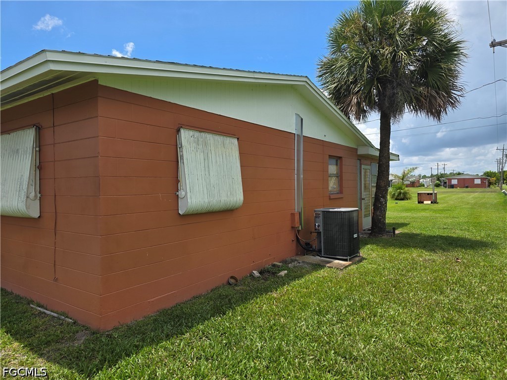 2 Bed Duplex for Sale in Sabal Palm Gardens, FL, $119,900 — photo 14