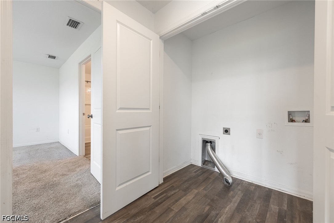 4 Bed SingleFamilyResidence for Sale in Port Labelle, FL — photo 14