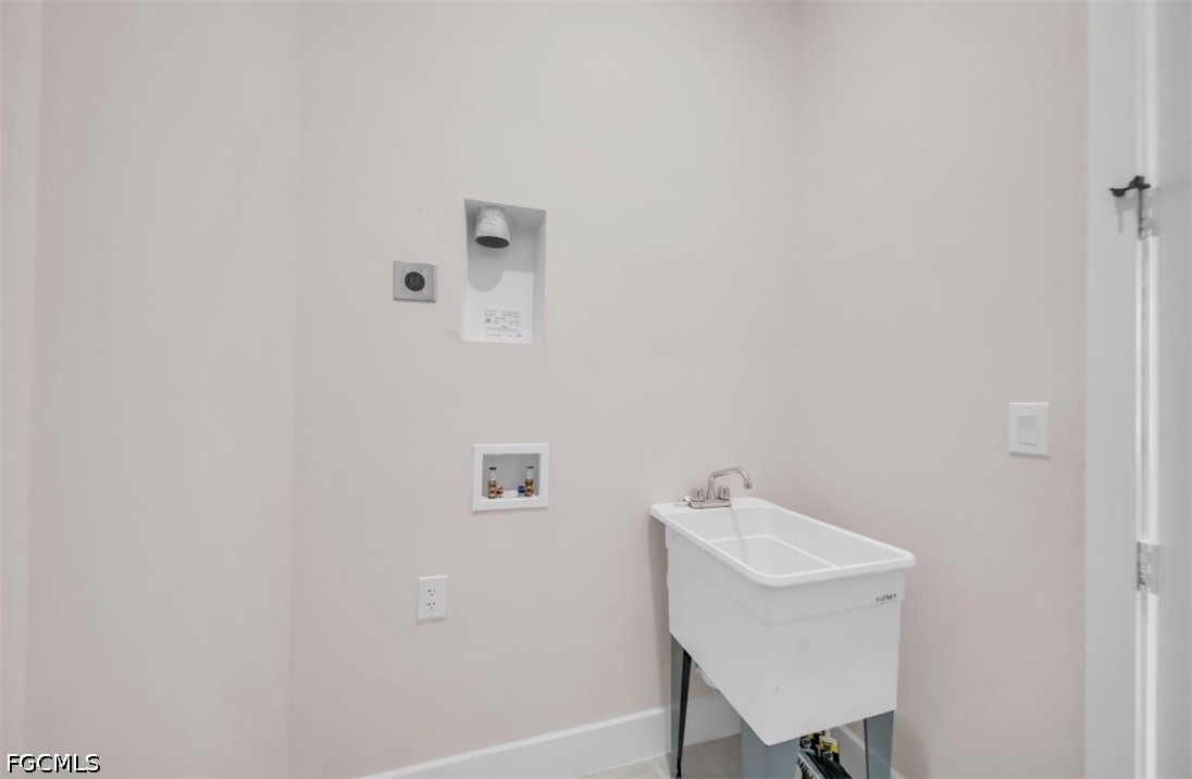 4 Bed SingleFamilyResidence for Sale in Lehigh Acres, FL — photo 14