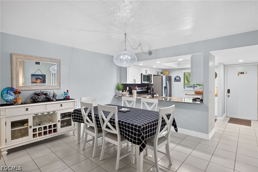 2 Bed Waterfront Home for Sale in North Fort Myers, photo 14