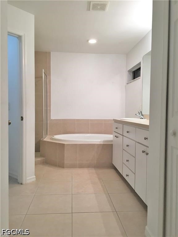 3 Bed SingleFamilyResidence for Sale in Cape Coral, FL — photo 14