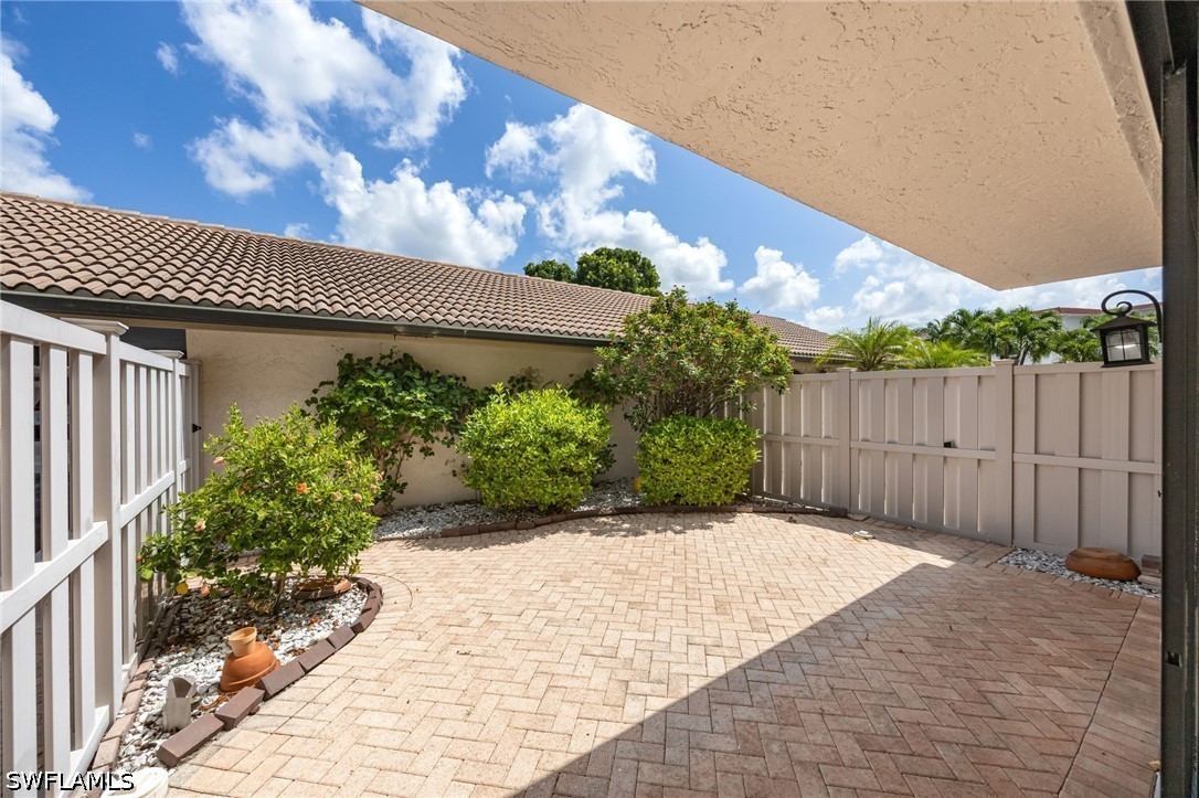 2 Bed Condominium for Sale in Catalina, FL, $374,900 — photo 14