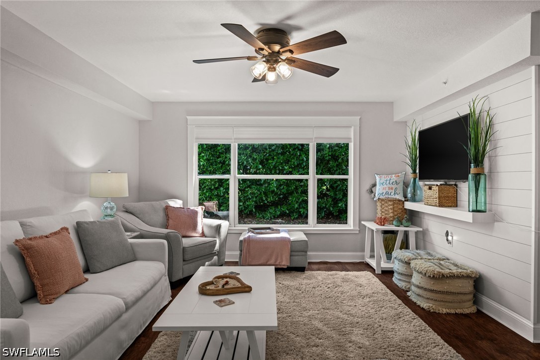 2 Bed Condominium for Sale in Bermuda Park, FL, $259,000 — photo 14