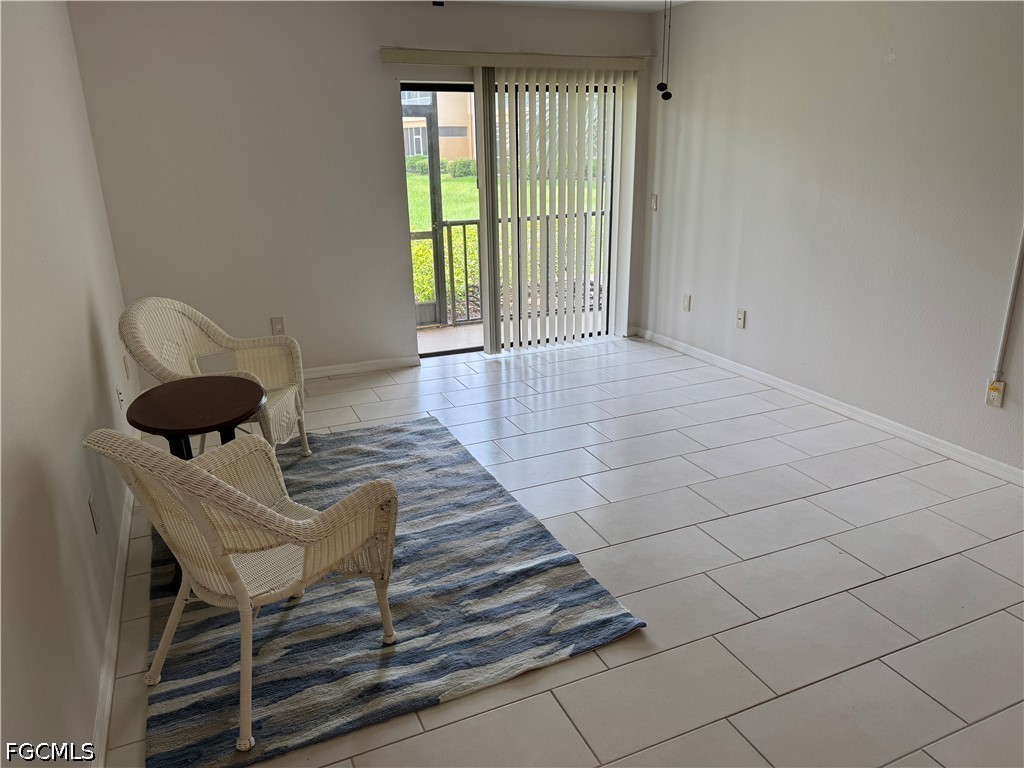 2 Bed Condominium for Sale in Maple Gardens, photo 14