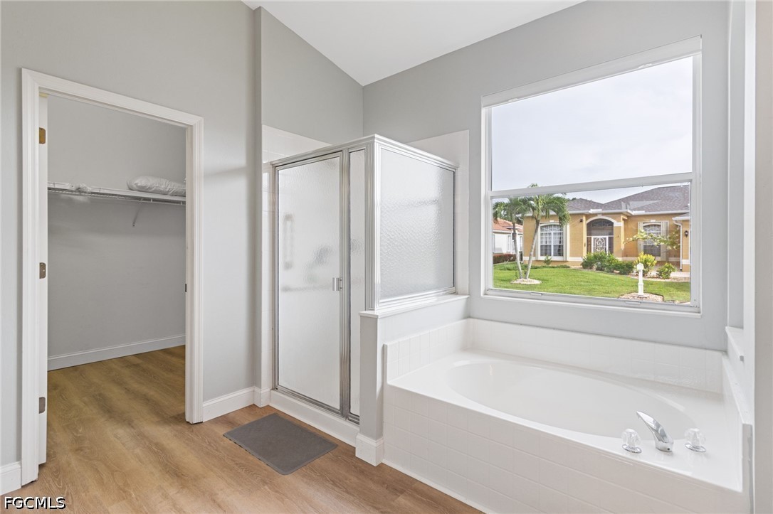 4 Bed SingleFamilyResidence for Sale in Colony Lakes, FL — photo 14