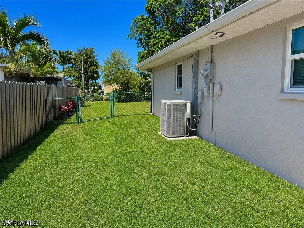 3 Bed SingleFamilyResidence for Sale in San Carlos Park, FL — photo 14