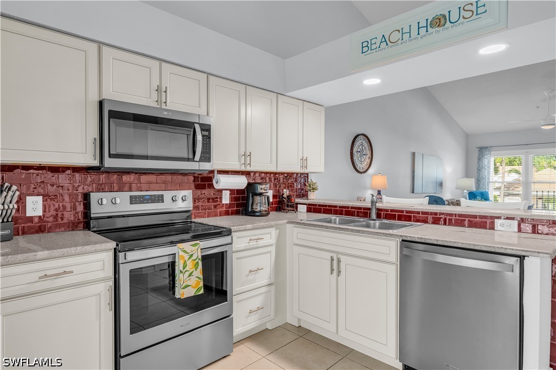2 Bed Condominium for Sale in Bermuda Gardens, FL, $305,000 — photo 14