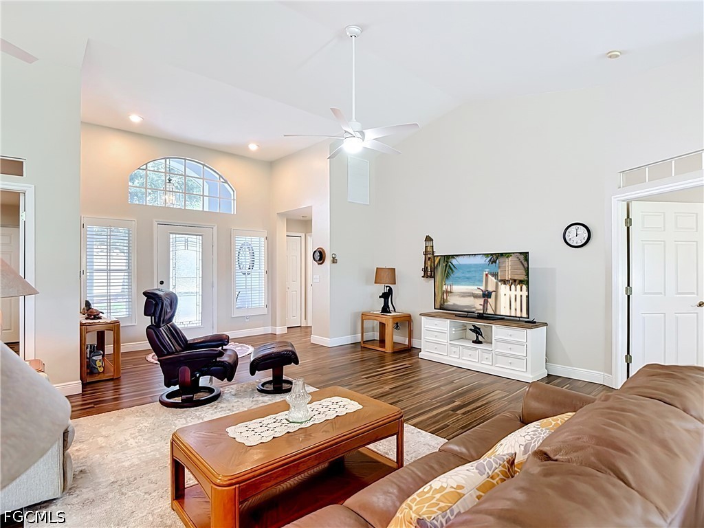 3 Bed SingleFamilyResidence for Sale in North Fort Myers, photo 14